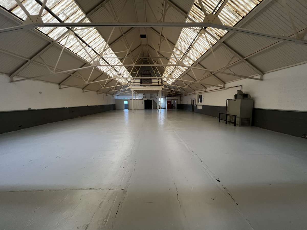 Industrial Unit in Coalville - photo 3