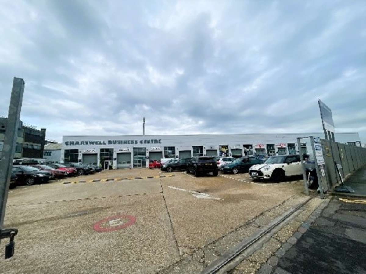 Industrial Unit in Lancing - photo 3
