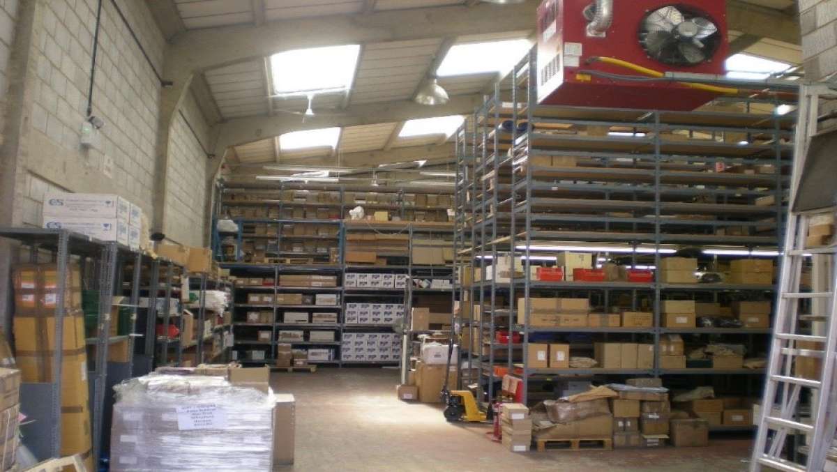 Industrial Unit in Billingshurst - photo 2