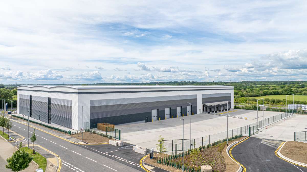 Industrial Unit in Burgess Hill - photo 3