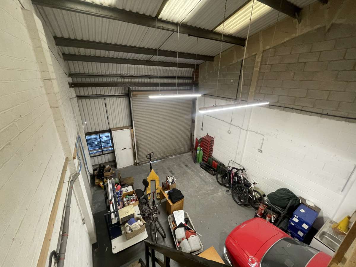 Industrial Unit in Ilminister - photo 2