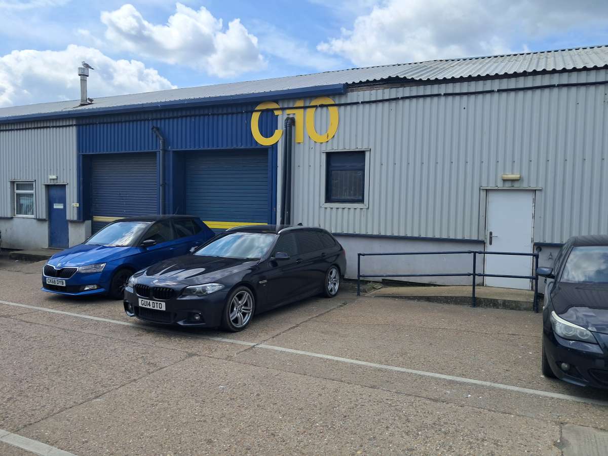 Industrial Unit in Boston - photo 4