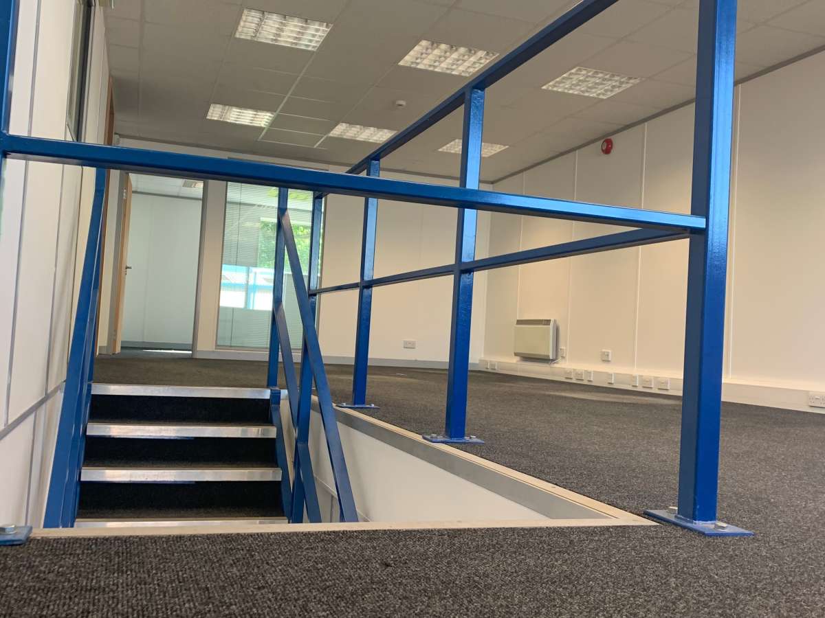 Industrial Unit in Romsey - photo 4