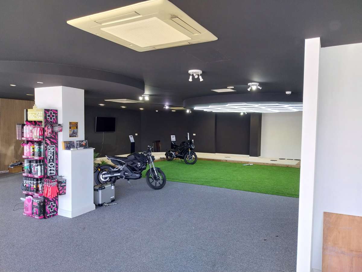 Industrial Unit in Lincoln - photo 3