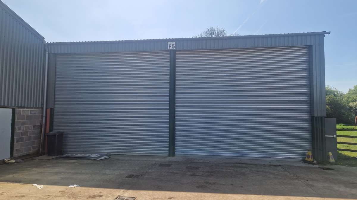 Industrial in Hinckley