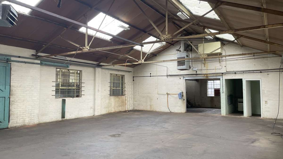Industrial Unit in Leicester - photo 3