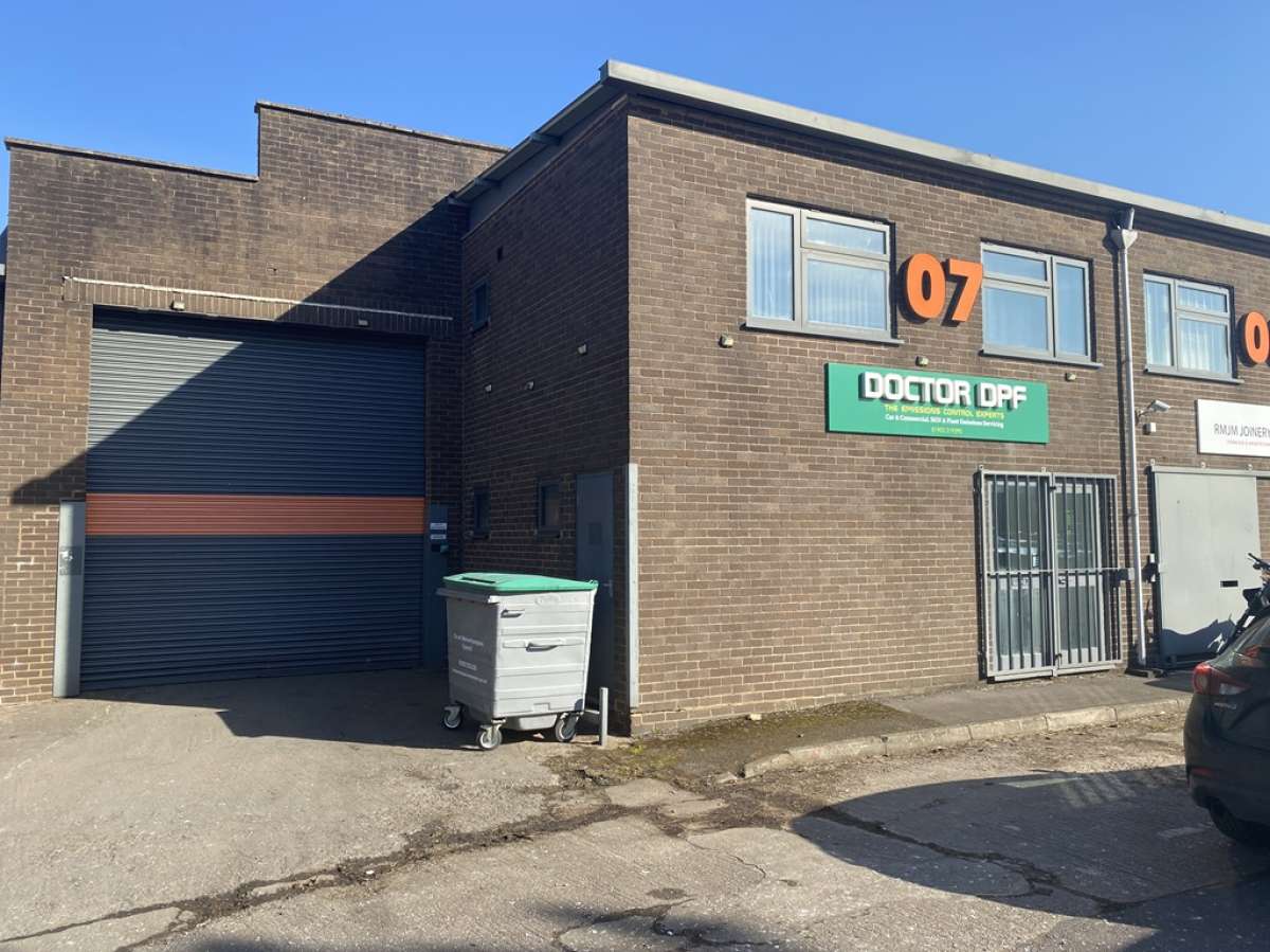 Industrial Unit in Bilston - photo 2