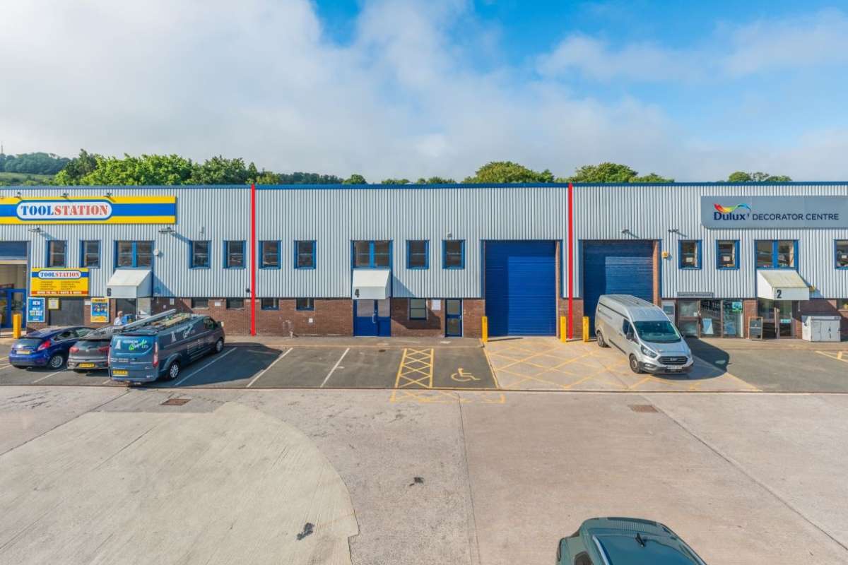 Industrial Unit in Plymouth - photo 3