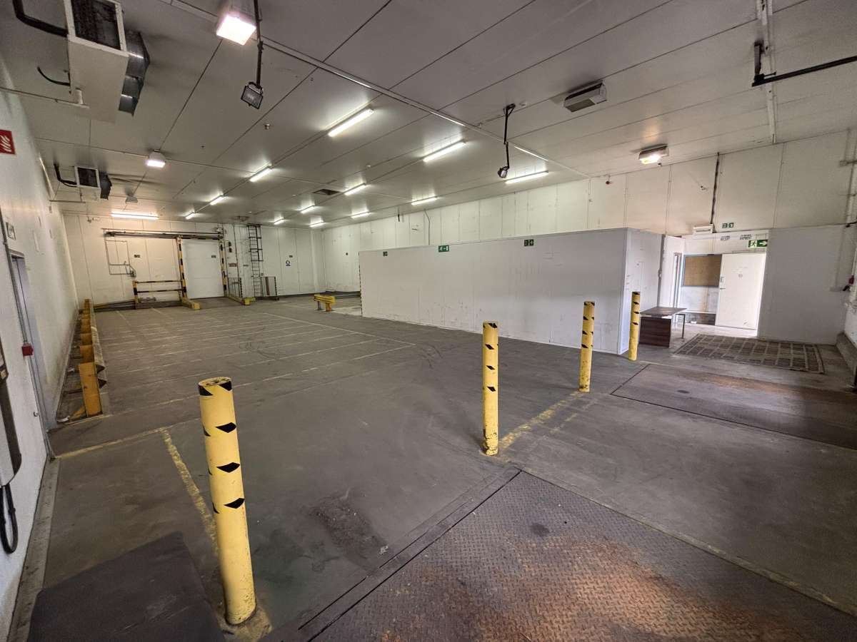 Industrial Unit in Taunton - photo 4