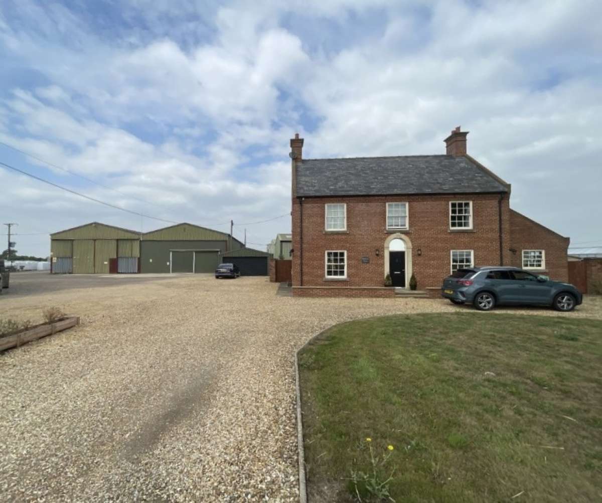 Industrial Unit in Spalding - photo 2