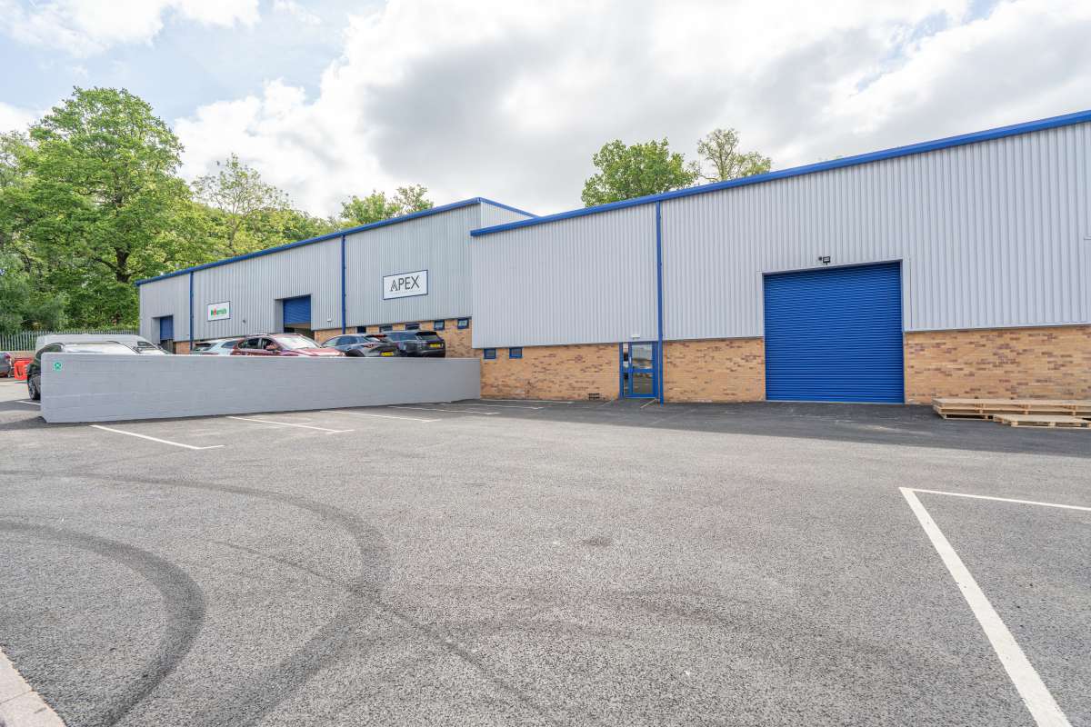 Industrial Unit in Tunbridge Wells - photo 4