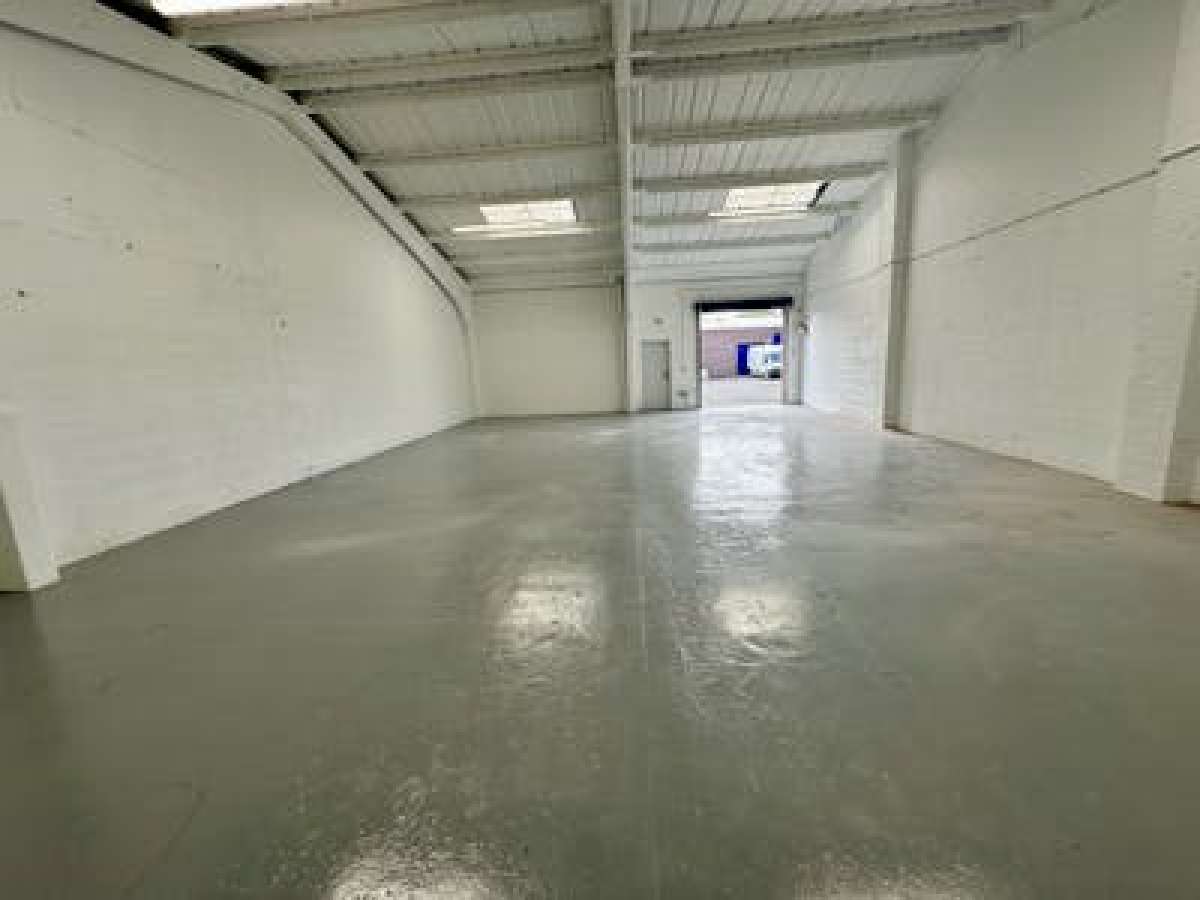 Industrial Unit in Nottingham - photo 4