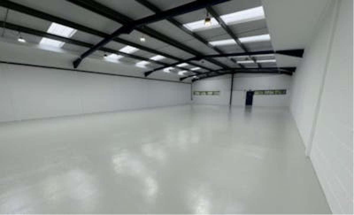 Industrial Unit in Northampton - photo 2