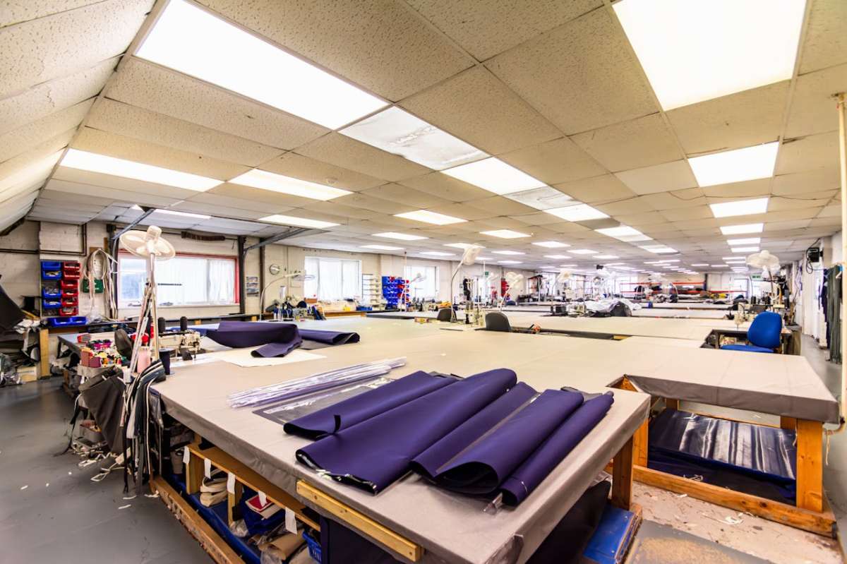 Industrial Unit in Poole - photo 3