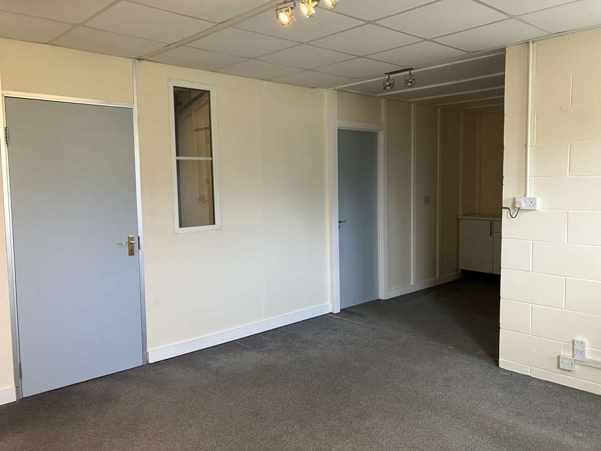 Industrial Unit in Downham Market - photo 4