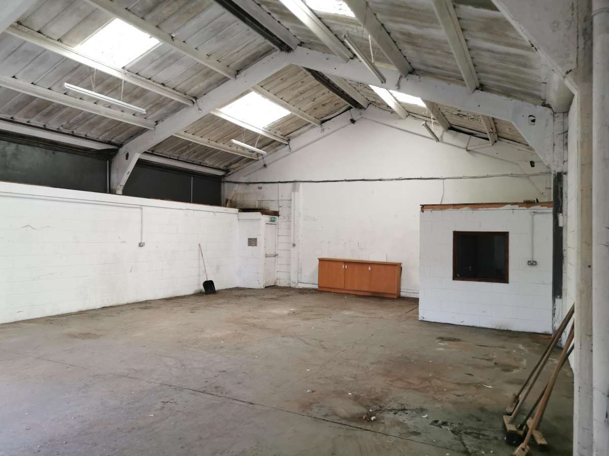 Industrial Unit in Great Yarmouth - photo 2