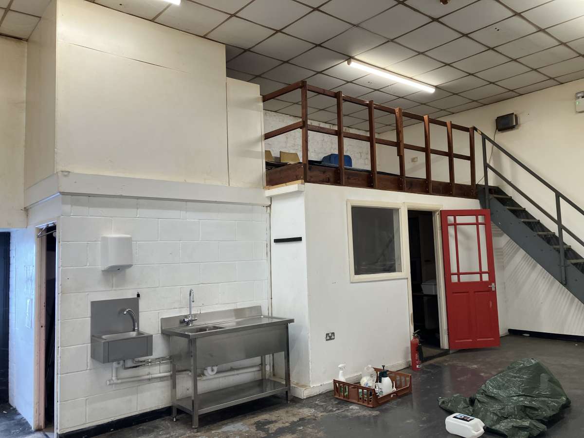 Industrial Unit in King's Lynn - photo 4