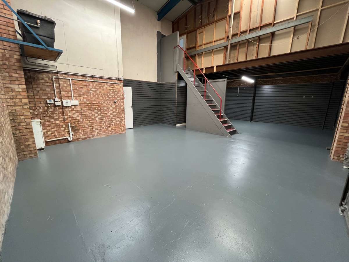 Industrial Unit in Colchester - photo 2