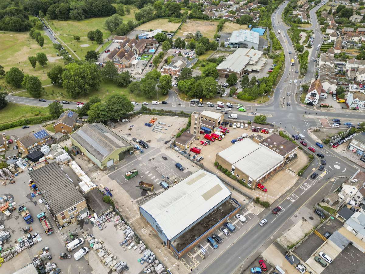 Industrial Unit in Bexhill - photo 4