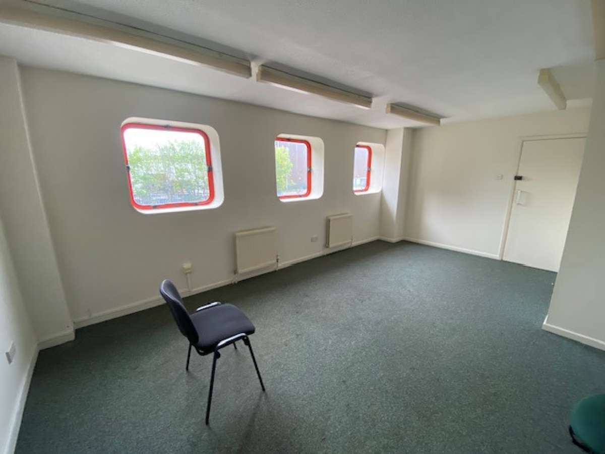 Industrial Unit in Huntingdon - photo 4