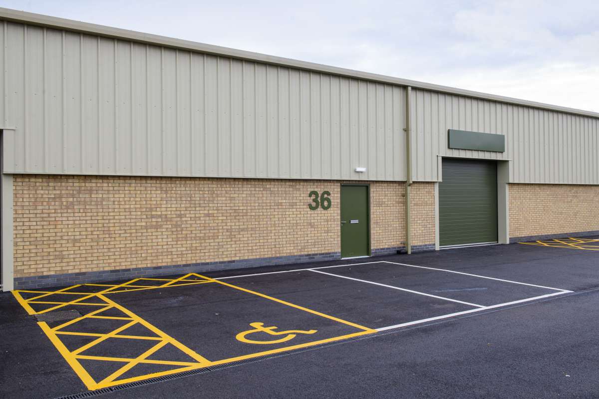 Industrial Unit in Lincoln - photo 4