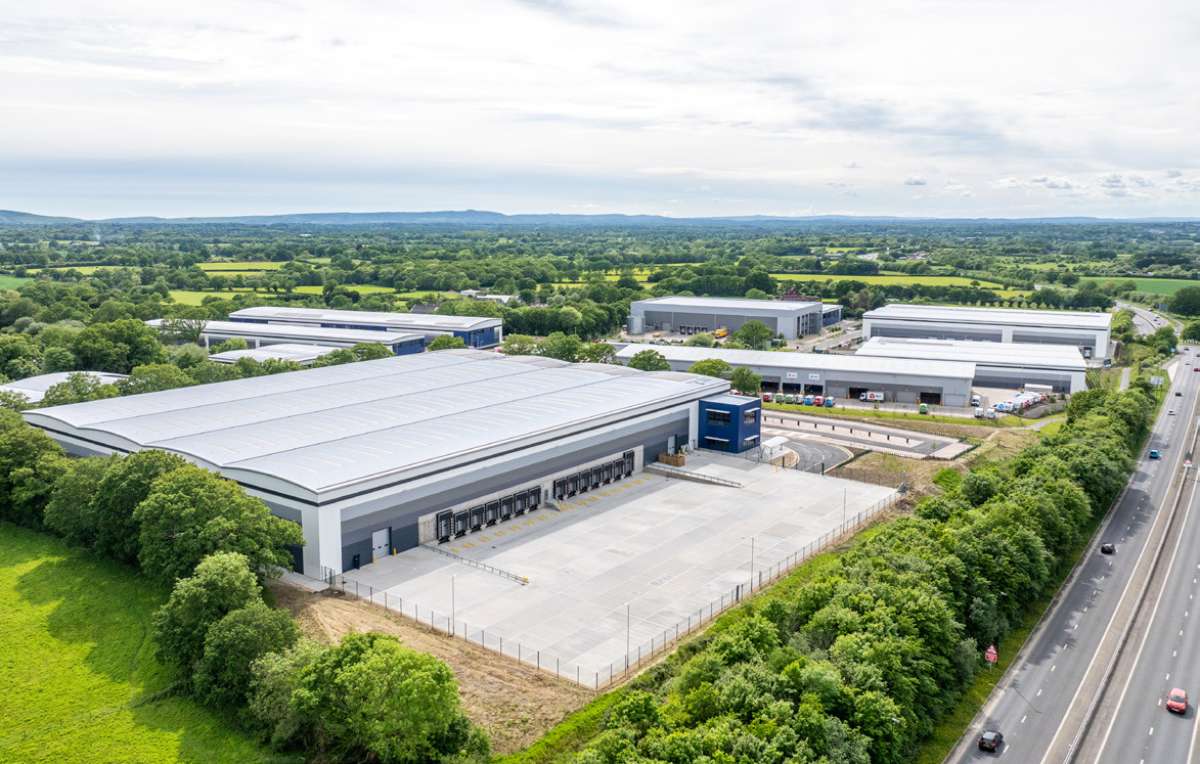 Industrial Unit in Hassocks - photo 2