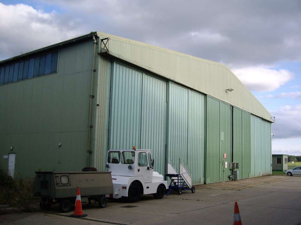 Industrial Unit in Cranleigh - photo 3