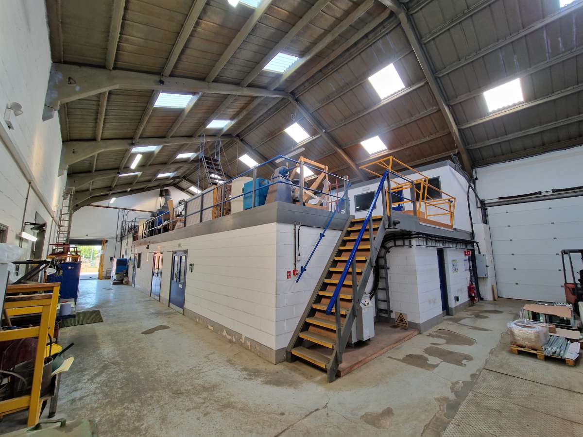 Industrial Unit in Derby - photo 2