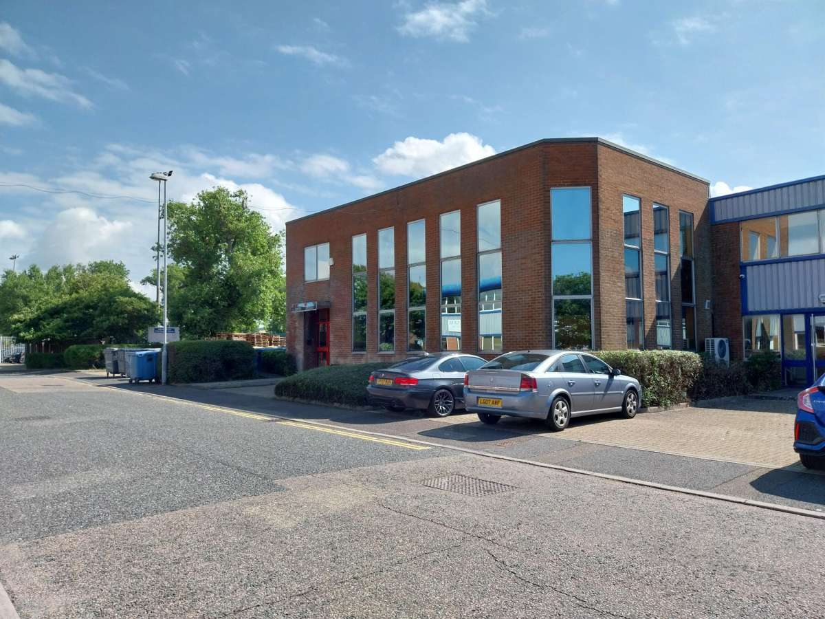 Industrial Unit in Shoreham - photo 3