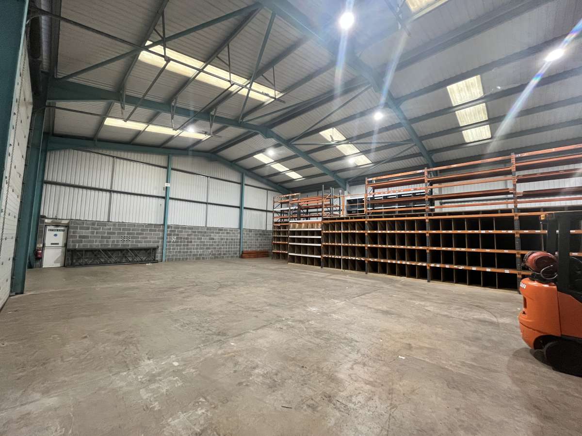 Industrial Unit in Exeter - photo 2