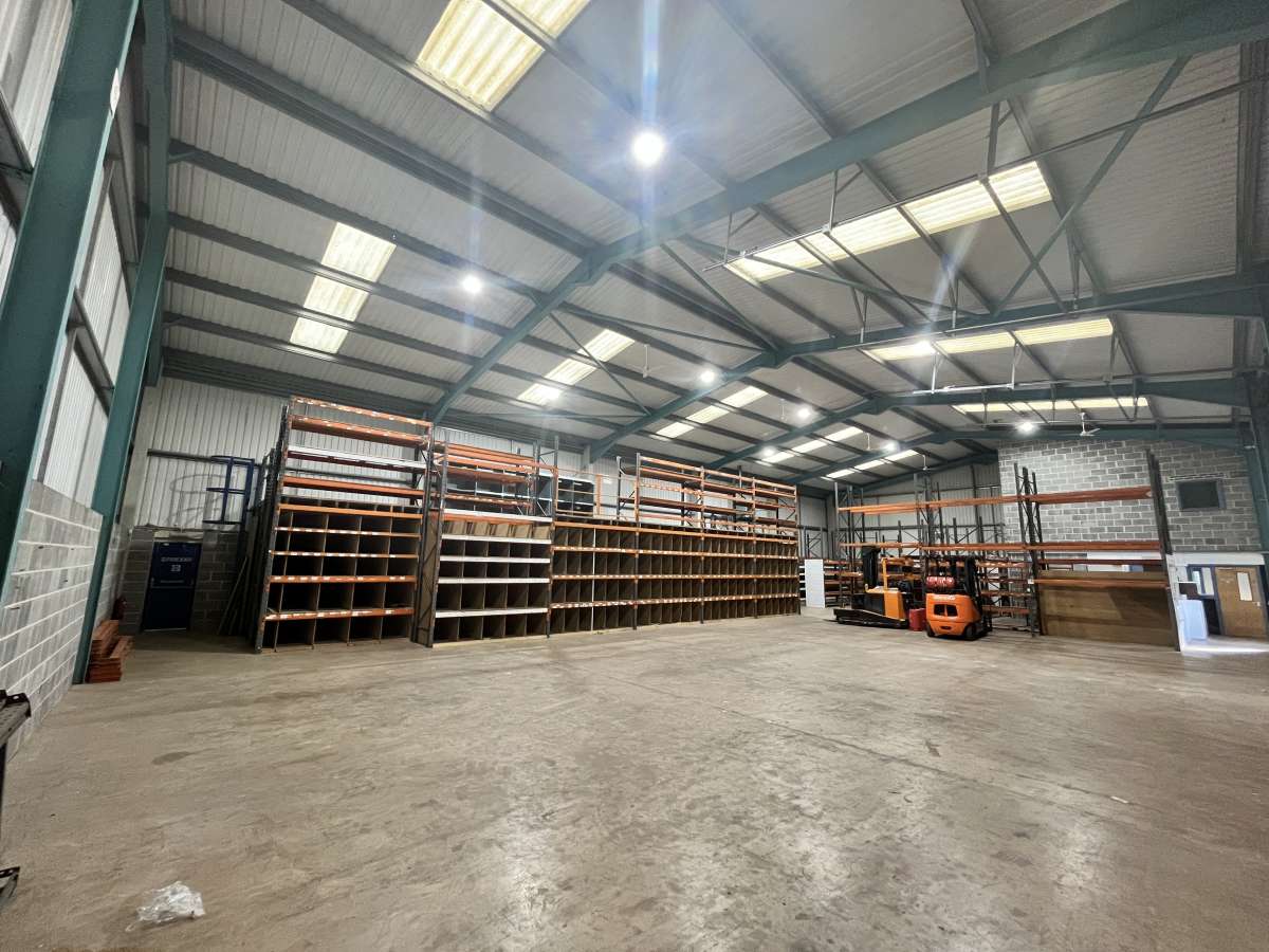 Industrial Unit in Exeter - photo 3