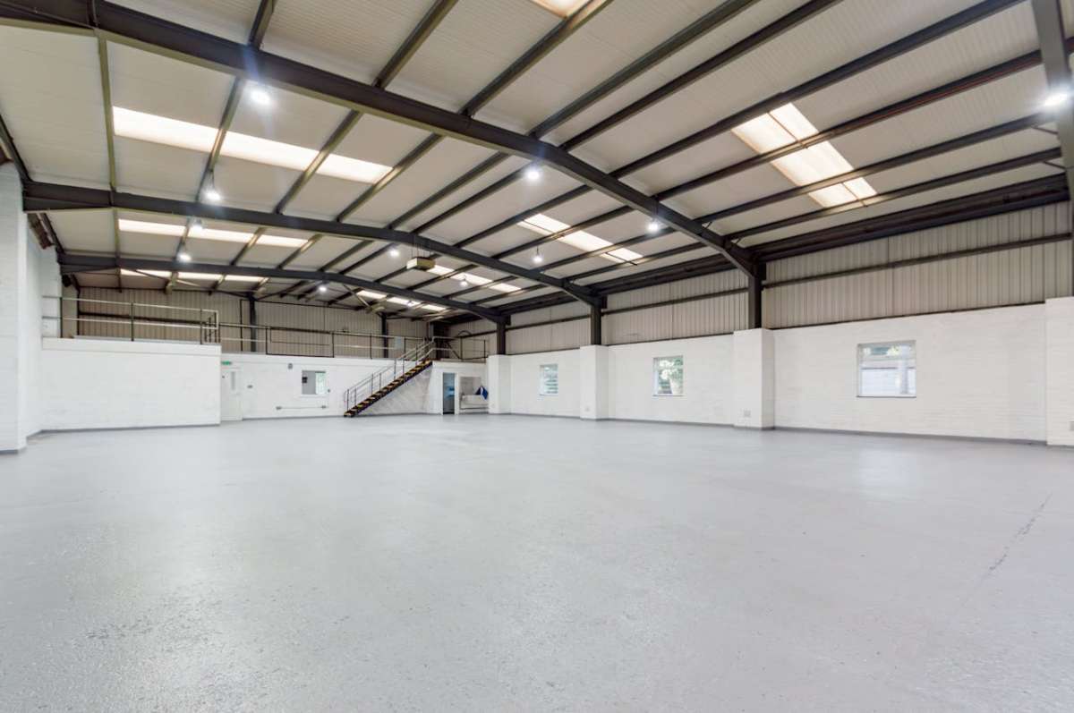 Industrial Unit in Poole - photo 2