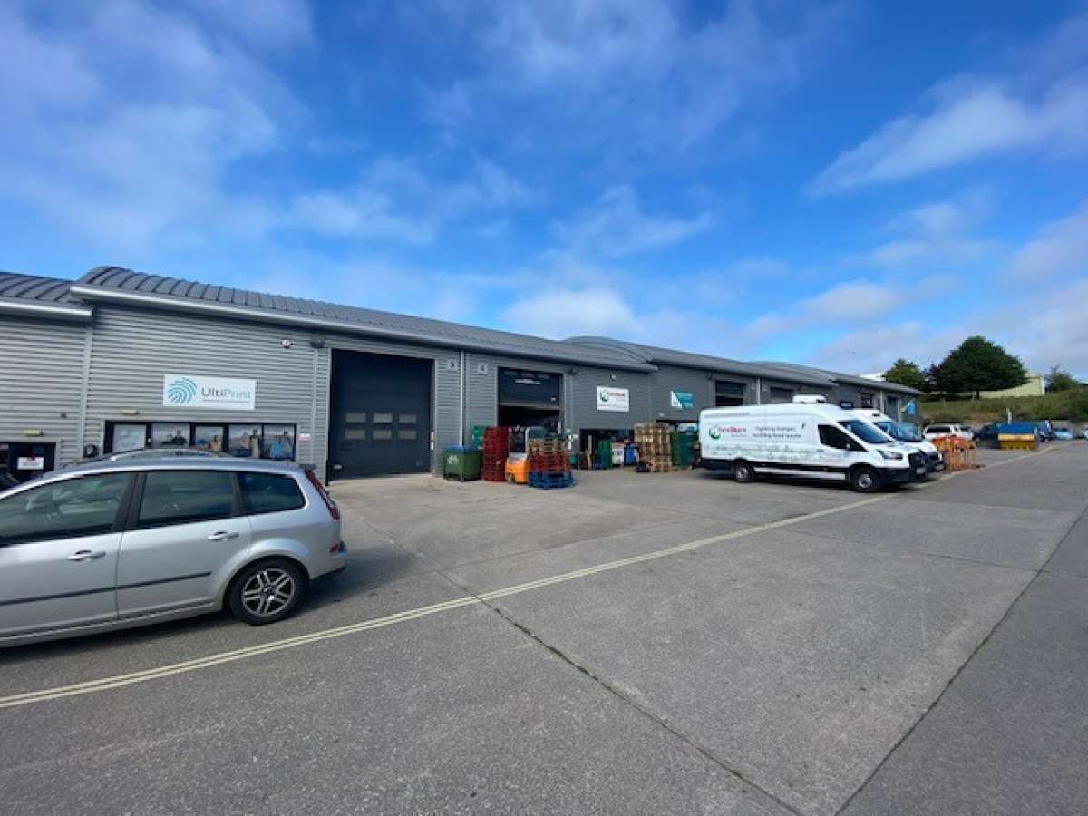 Industrial Unit in Plymouth - photo 3