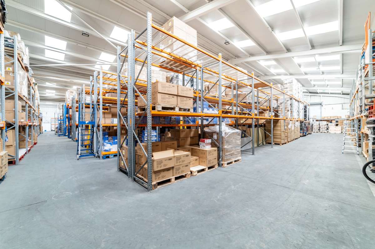 Industrial Unit in Watford - photo 4