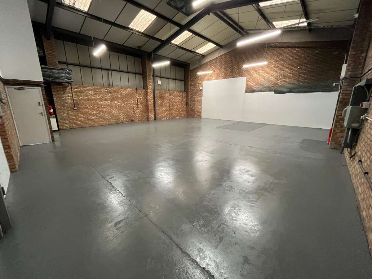 Industrial Unit in Colchester - photo 2