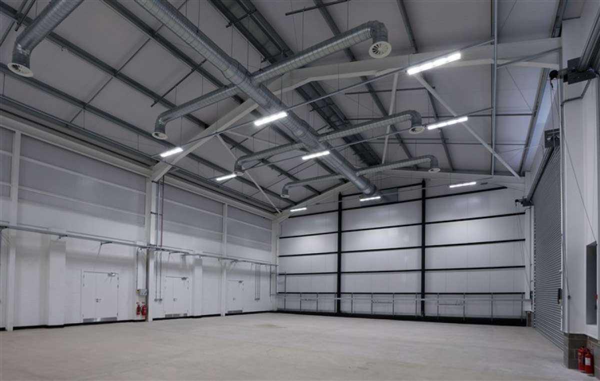 Industrial Unit in Lymington - photo 4