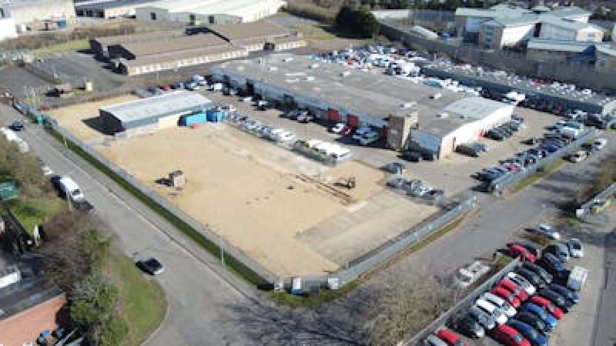 Industrial Unit in Peterborough - photo 2
