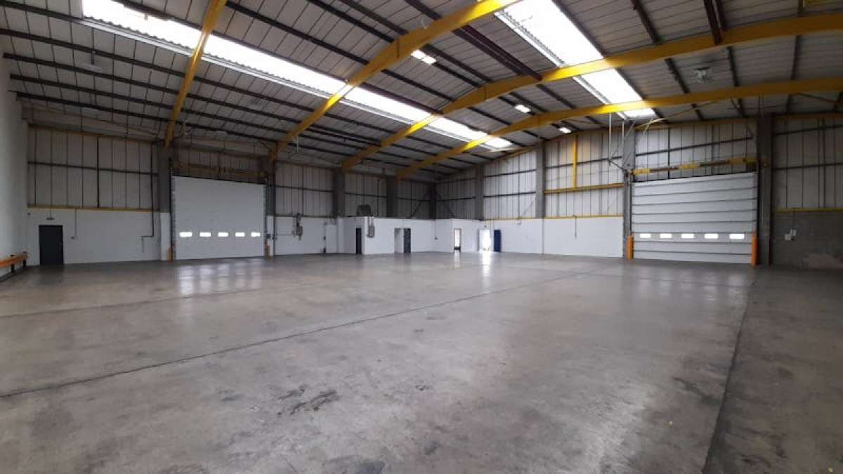 Industrial Unit in Andover - photo 2