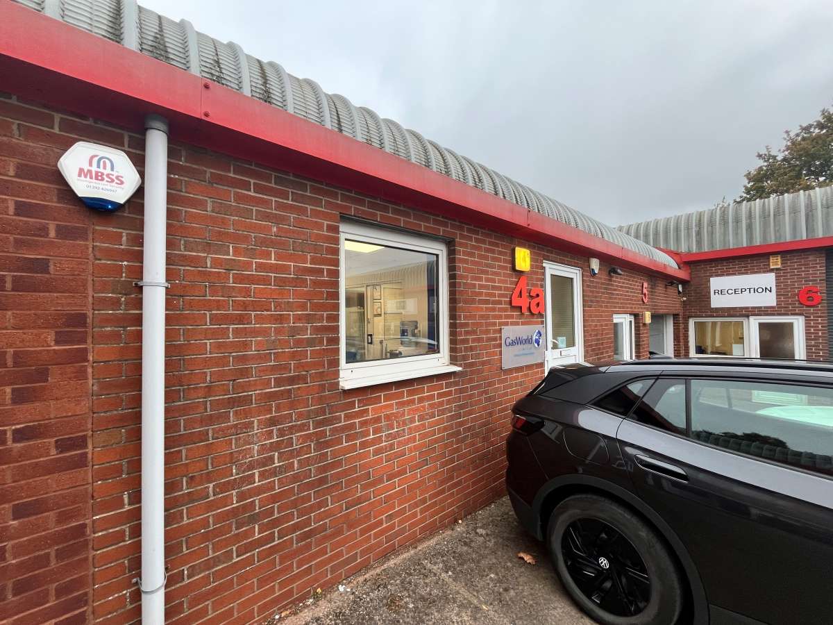 Industrial Unit in Exeter - photo 2