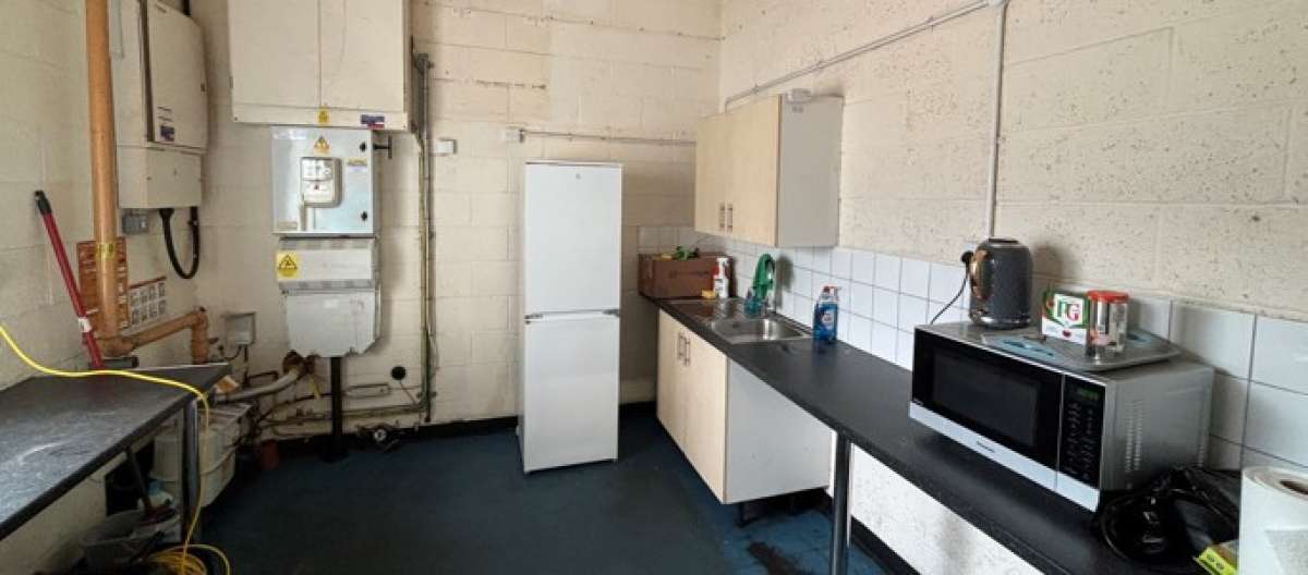Industrial Unit in Derby - photo 4