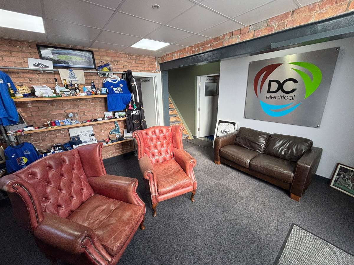 Industrial Unit in Leicester - photo 2