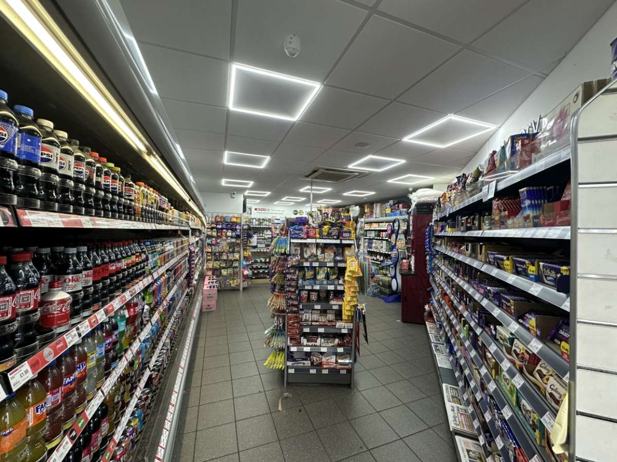 Industrial Unit in Truro - photo 2