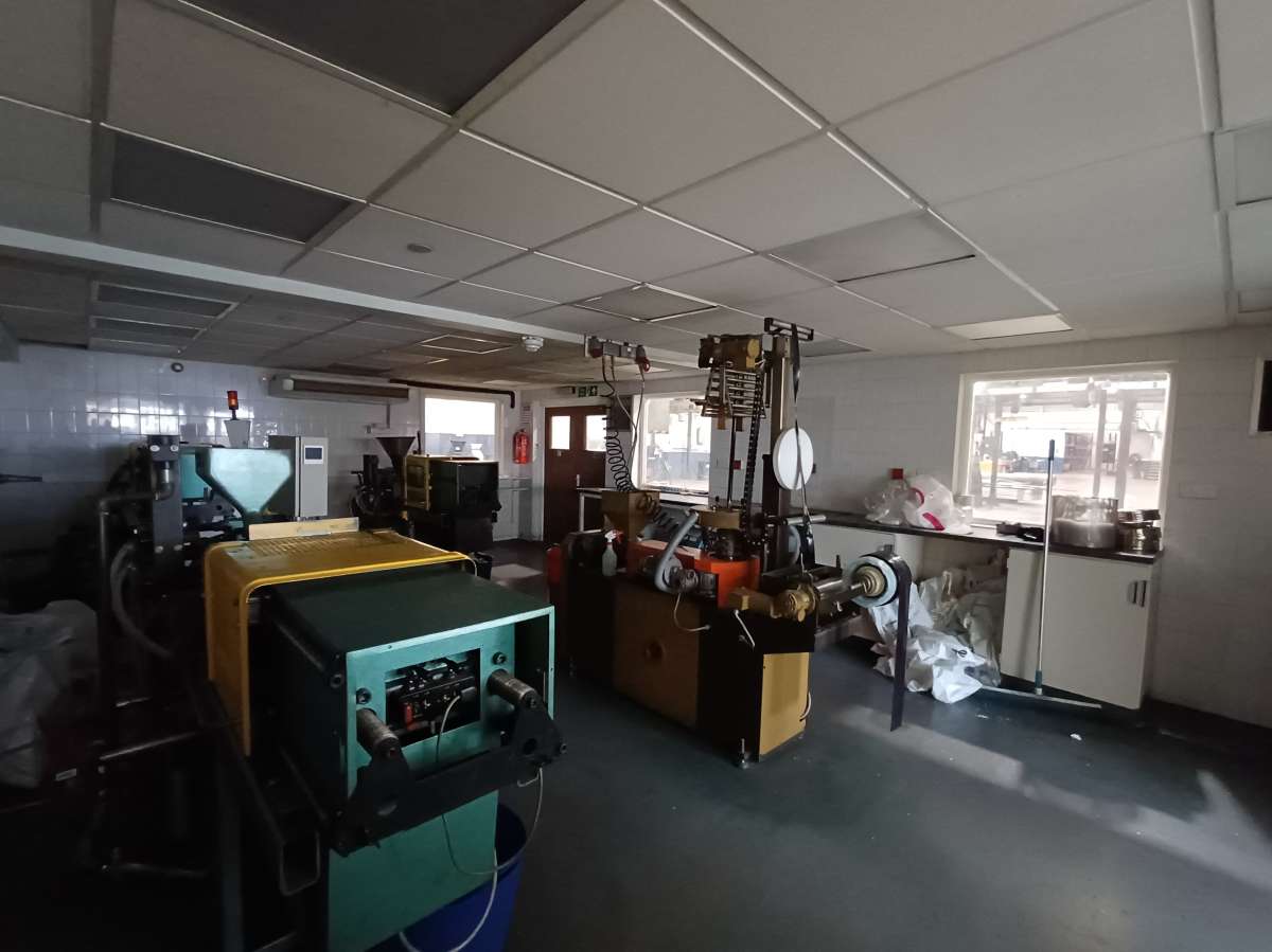 Industrial Unit in Paddock Wood - photo 3