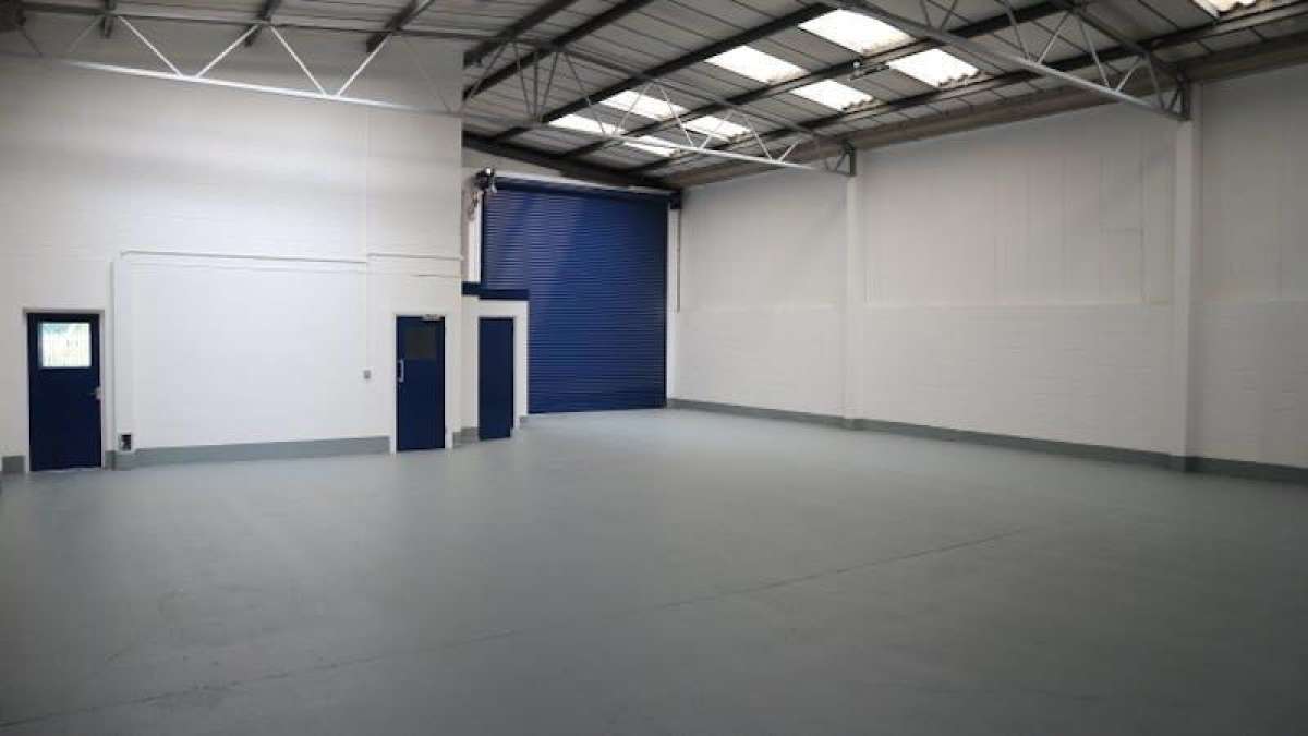 Industrial Unit in Reading - photo 3