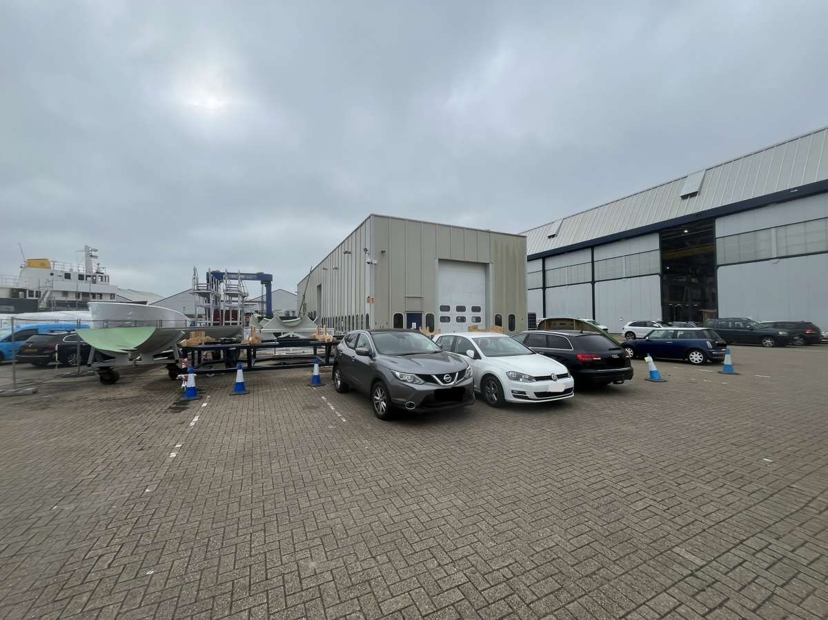 Industrial Unit in Hythe - photo 2