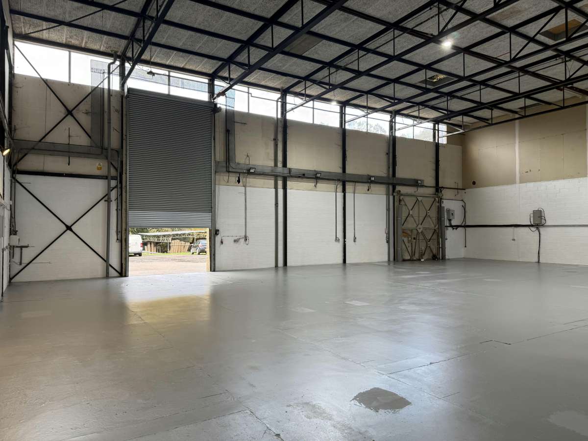 Industrial Unit in Liphook - photo 4