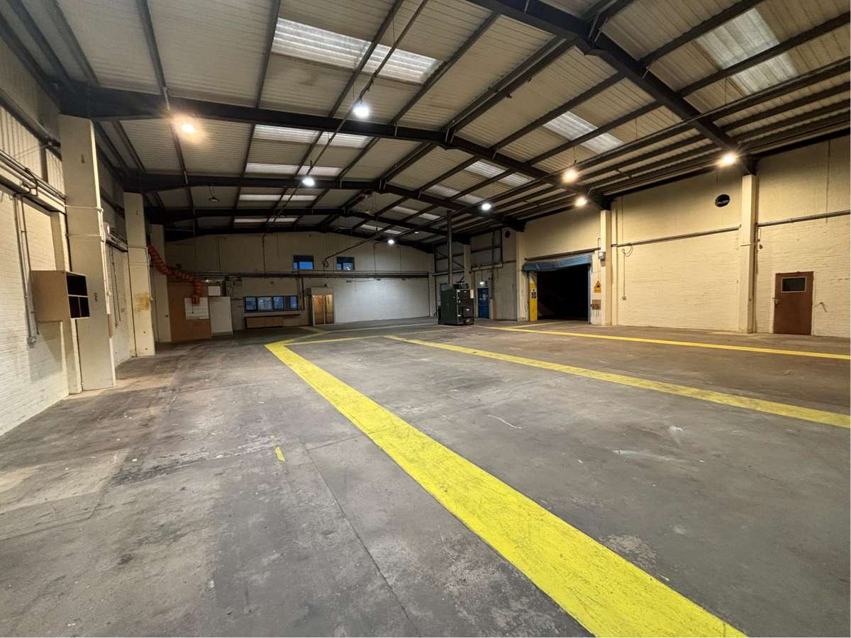 Industrial Unit in Leicester - photo 3