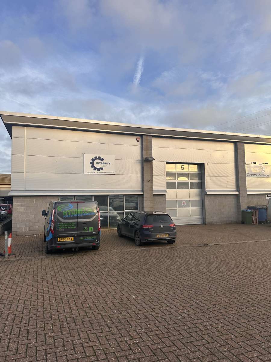 Industrial Unit in Ashford - photo 2