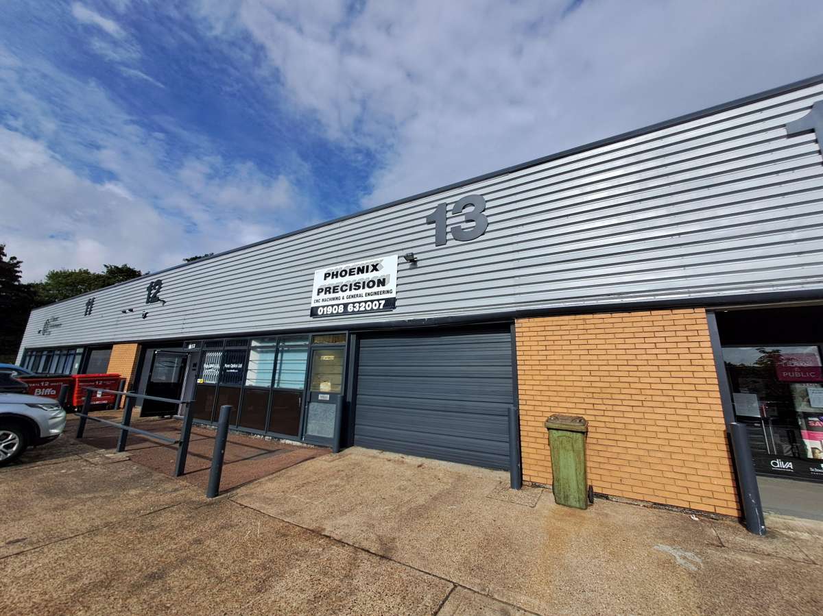 Industrial Unit in Granby Trade Park - photo 3