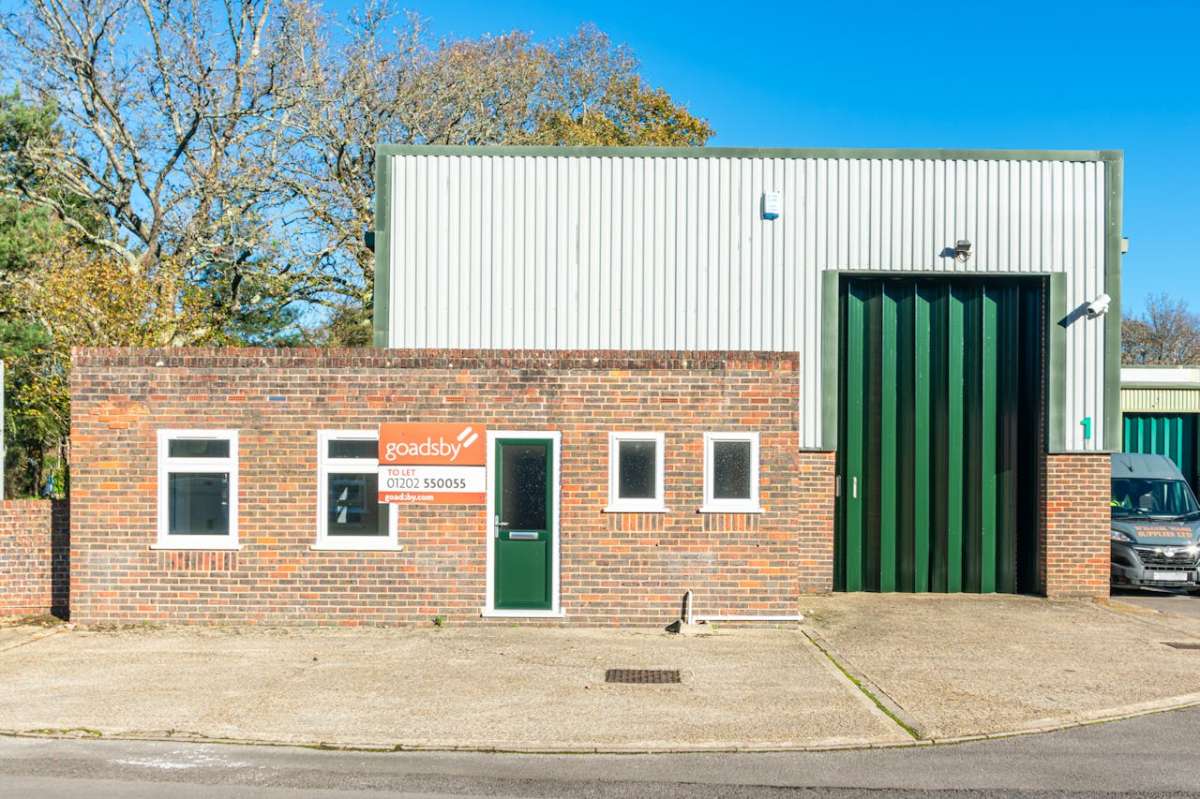 Industrial Unit in Verwood - photo 3